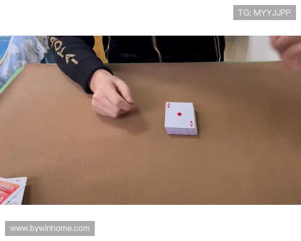 新手必懂的扑克牌三公游戏规则，快速入门与实战技巧分享